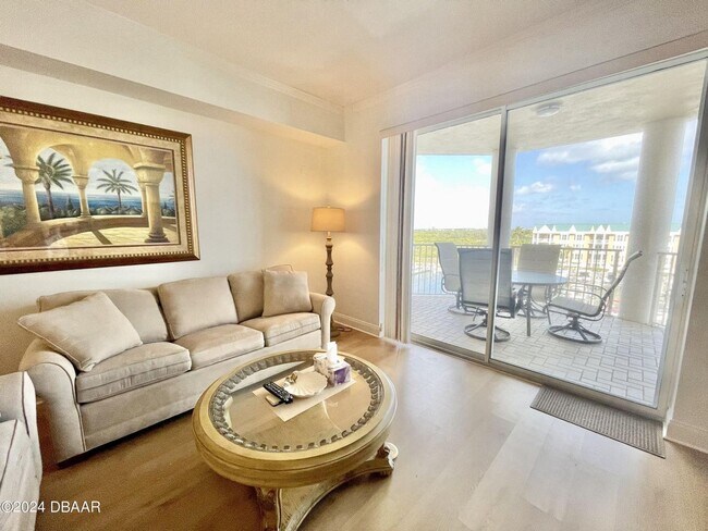 Building Photo - Furnished Harbour Village Condo!