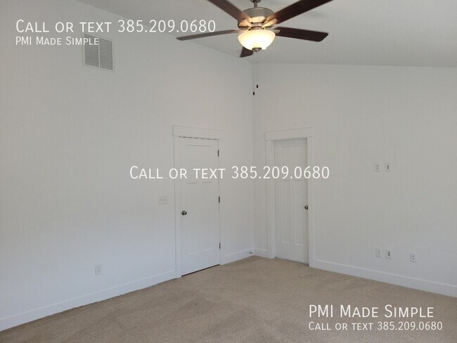 Building Photo - 10884 N Slate Ln