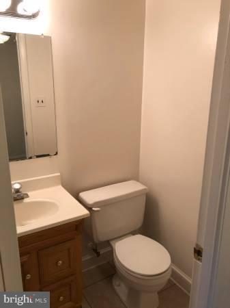 Building Photo - 488 Norvelle Ct