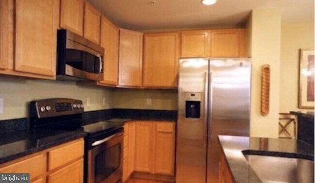 Building Photo - 14235 St Germain Dr