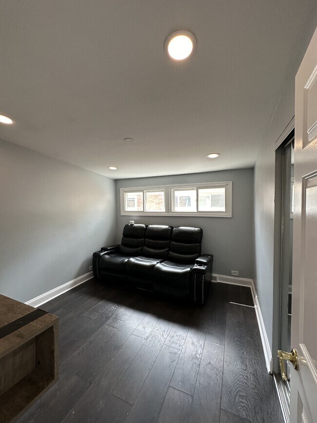 Building Photo - 5212 Harmswood Terrace