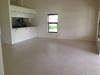 Building Photo - 1308 Monarch Cir