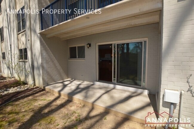 Building Photo - 1117 Primrose Ct