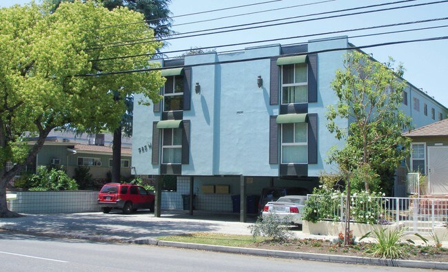 Primary Photo - 383 W Alameda Ave