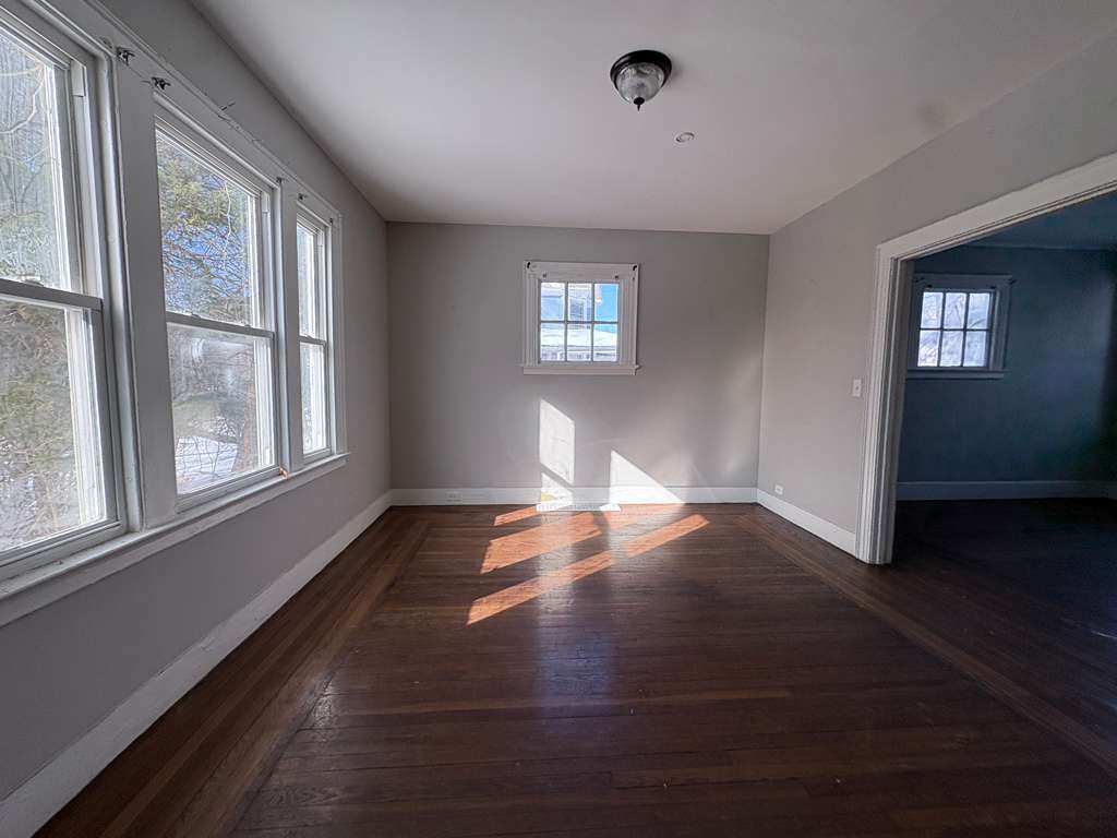 Building Photo - 240 Fountain St