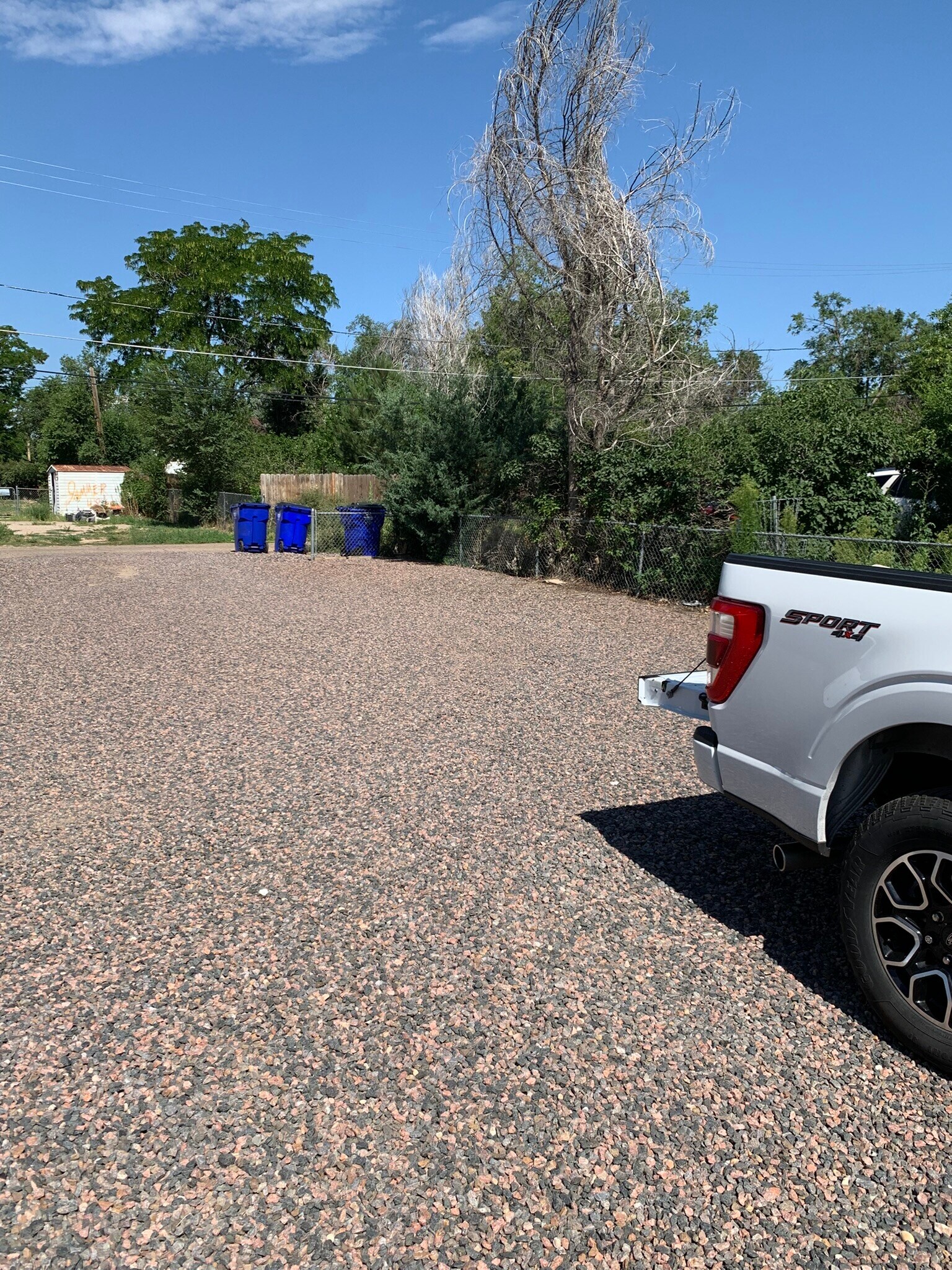 Oversized Parking - 2439 9th Ave