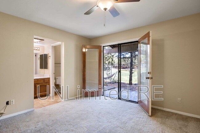 Building Photo - 6135 Crista Lynn Pl