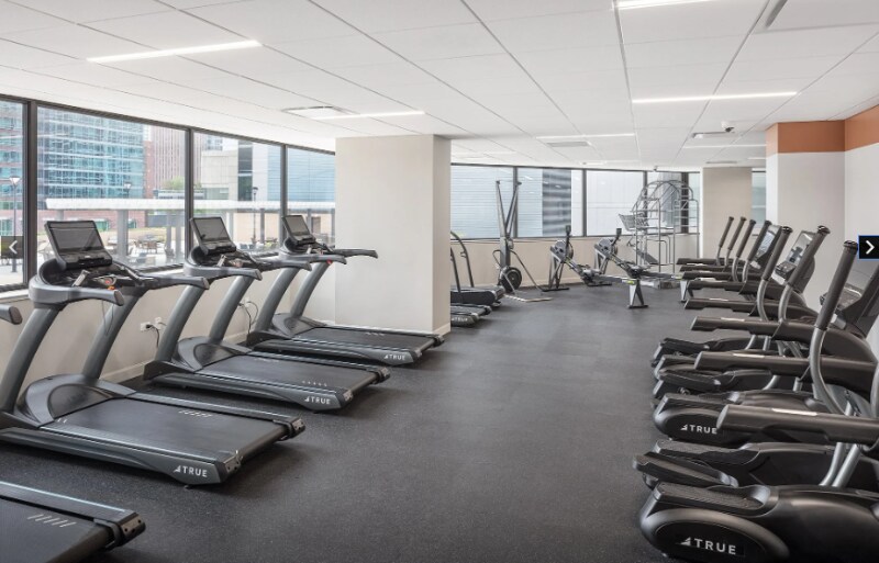 Building Photo - 449 E Ohio St