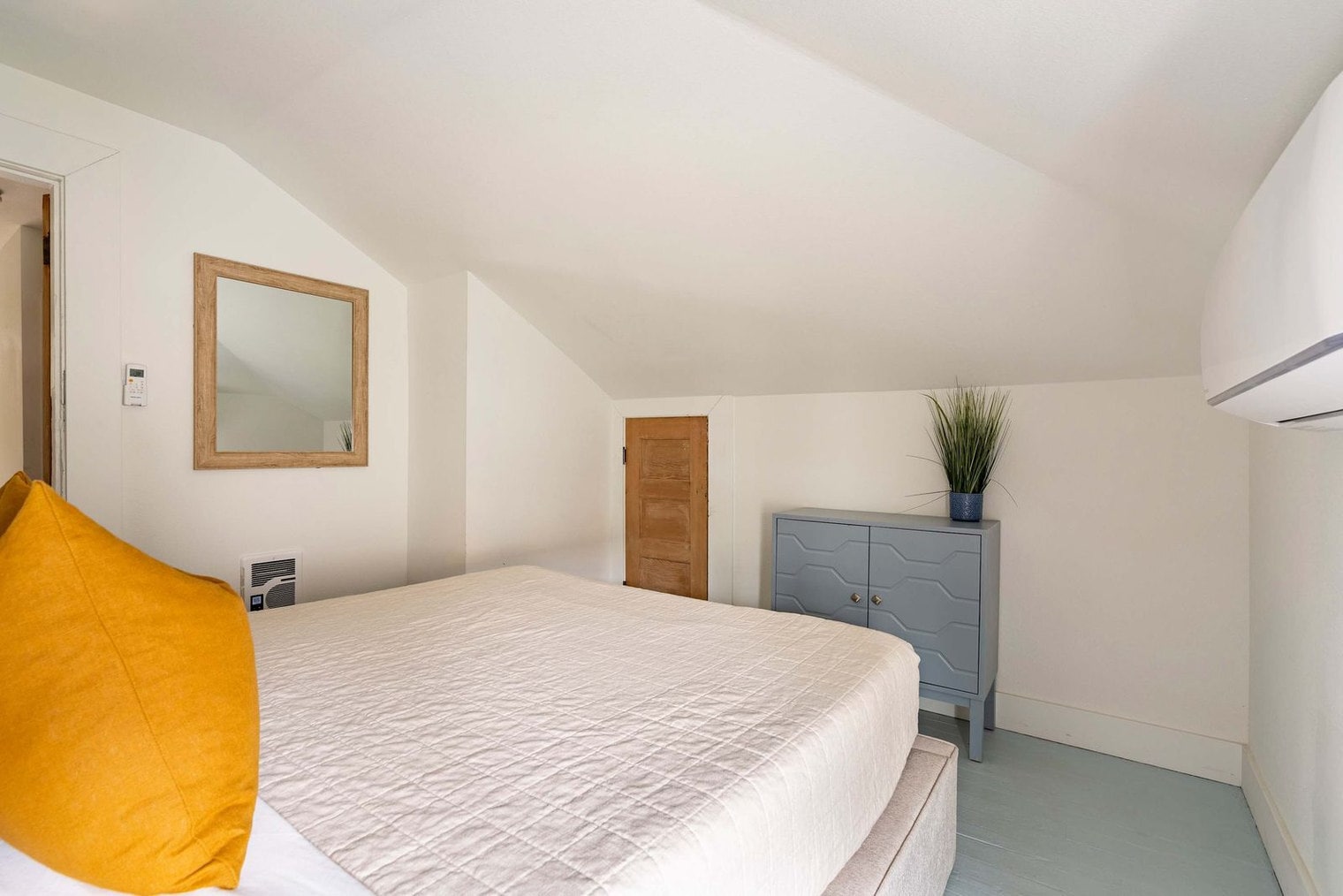 Building Photo - 1603 NW 23rd Ave