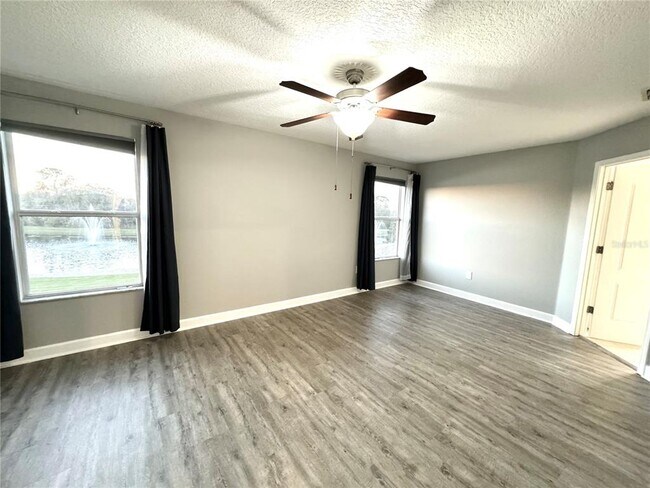 Building Photo - 11523 Peru Springs Pl