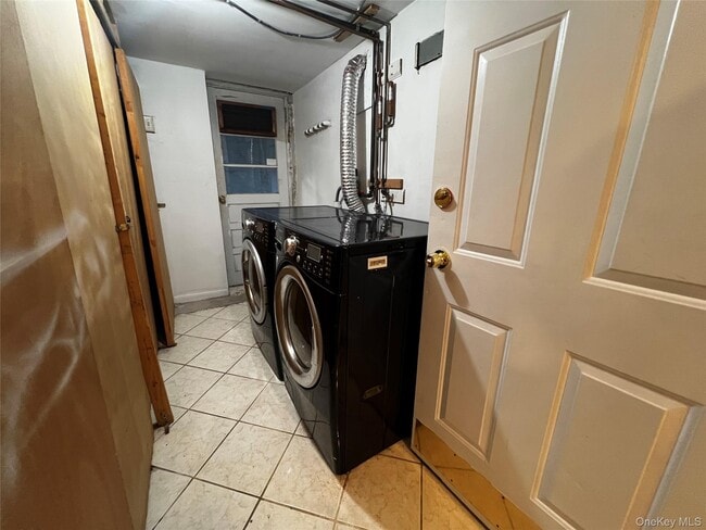 Building Photo - 101 Sterling Ave