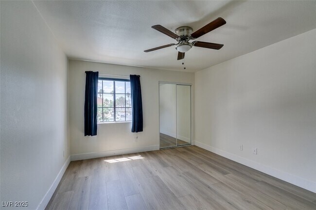 Building Photo - 5166 S Jones Blvd
