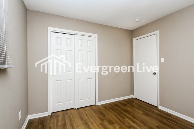 Building Photo - 9701 Ellist Ct