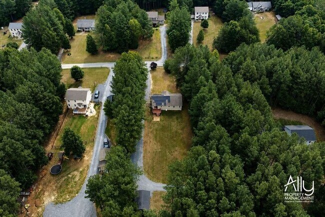 Building Photo - 1167 Georgia Creek Rd