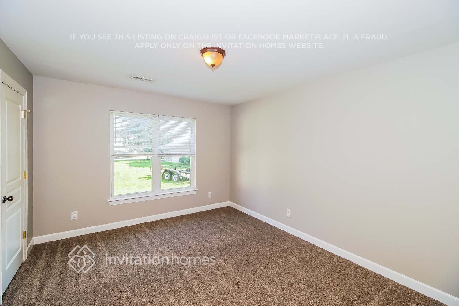 Building Photo - 203 Wolf Creek Ln