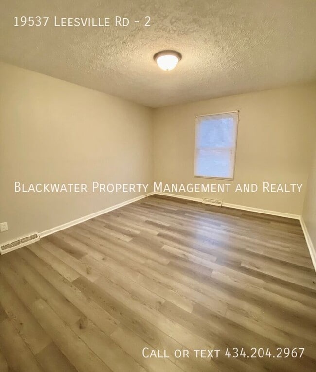 Building Photo - 19537 Leesville Rd