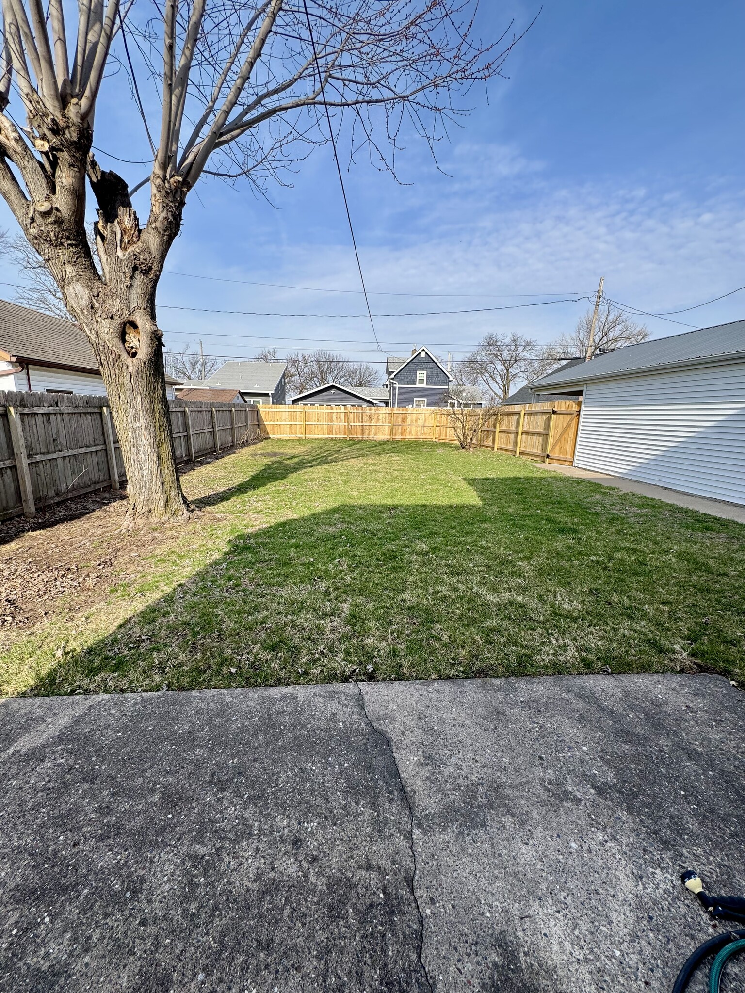 Building Photo - 317 2nd Ave