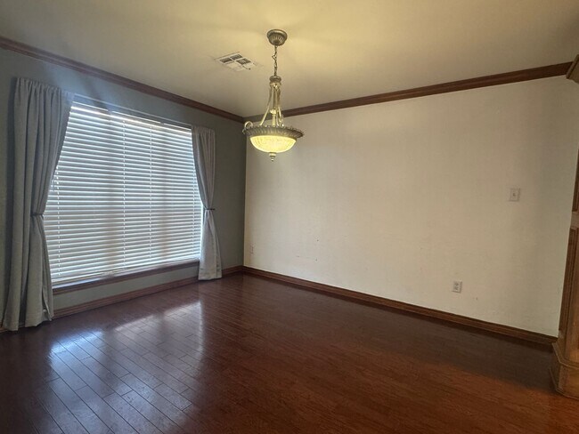 Building Photo - 20 Havenshire Cir