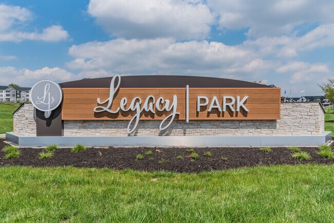 Building Photo - Stunning Single Family in Mechanicsburg