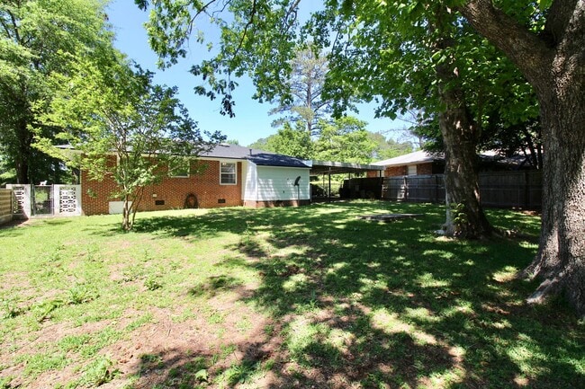 Building Photo - FOR RENT in  North Columbus! Available NOW!