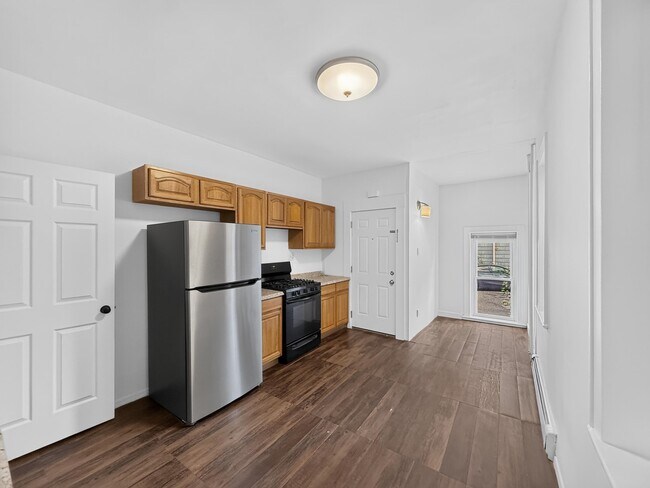 Building Photo - 352 Avenue C