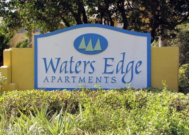 Building Photo - 800 Broward Rd