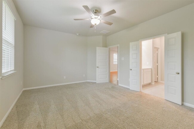Building Photo - 17418 Rosette Grass Dr