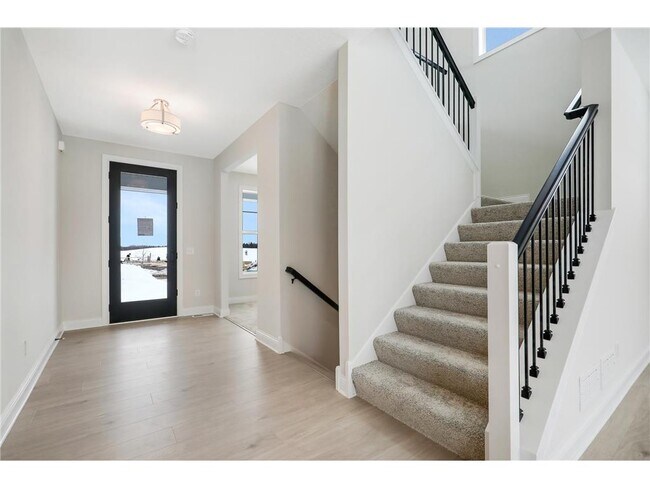 Building Photo - 10771 40th St N