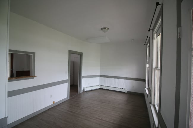 Building Photo - 49 Parah Dr