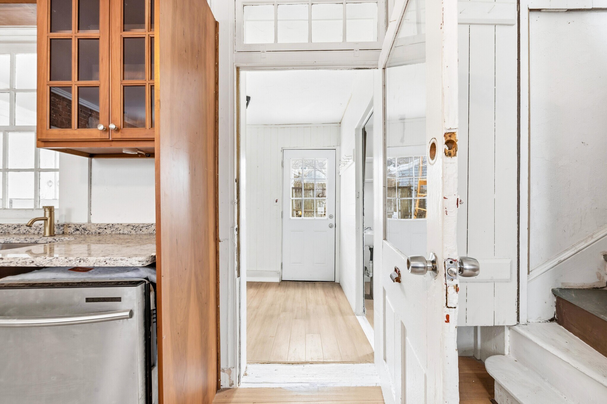 Building Photo - 3110 Main St