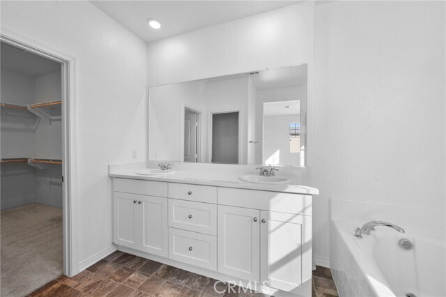 Building Photo - 34495 Agave Dr