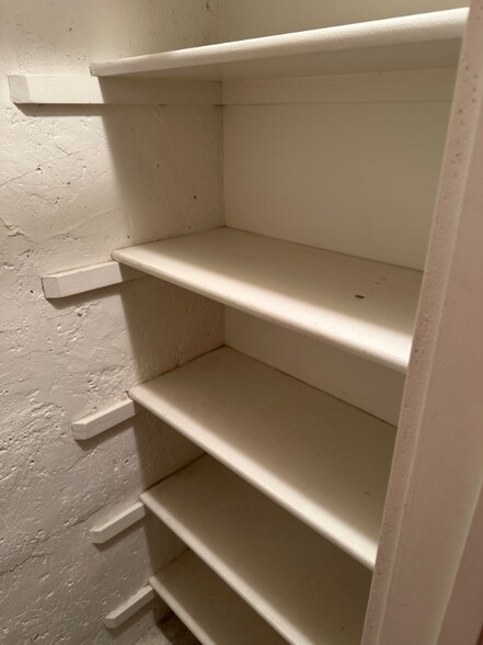 Building Photo - 32 S 1300 E