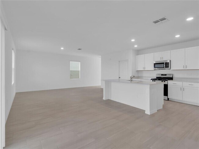 Building Photo - 13092 EMPRESS JEWEL Trl