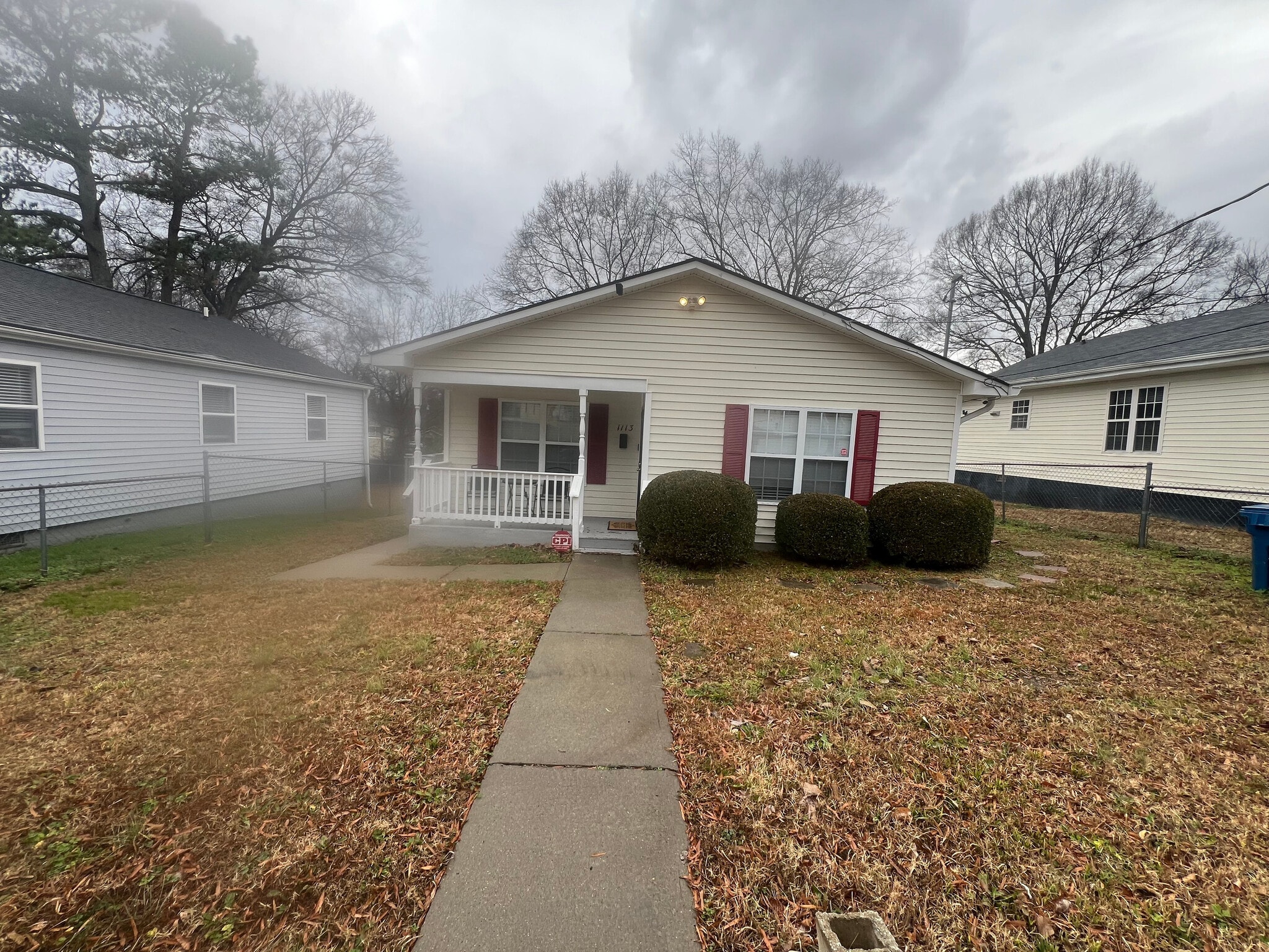 Building Photo - Room in House on Lancaster St