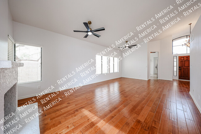 Building Photo - 9429 E Camino Del Santo
