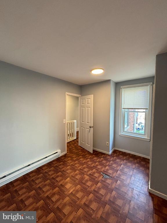 Building Photo - 2054 Bellmore St