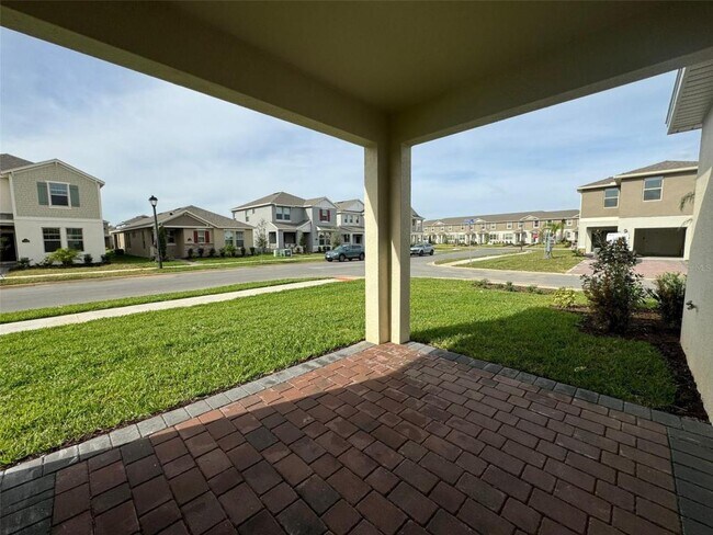 Building Photo - 16085 Scarpetta St