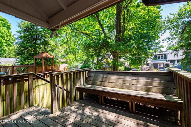 Building Photo - 1604 Edgeland Ave