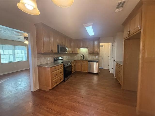 Building Photo - 4043 FM897