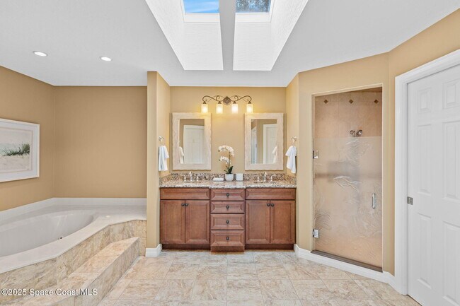 Building Photo - 2442 Newfound Harbor Dr