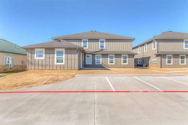 Building Photo - 2009 Rockview Dr