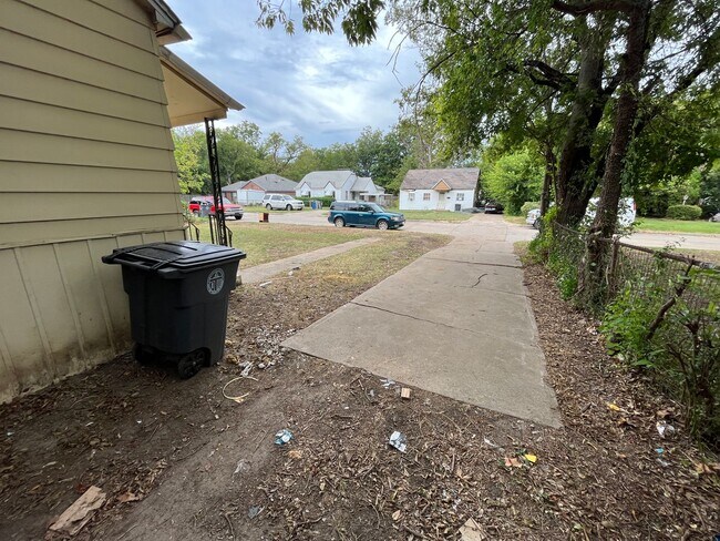Building Photo - Charming 3 Bed, 1 Bath Home in Tulsa, OK S...