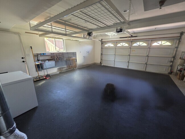 Building Photo - Gorgeous Santee Home, no expense spared!