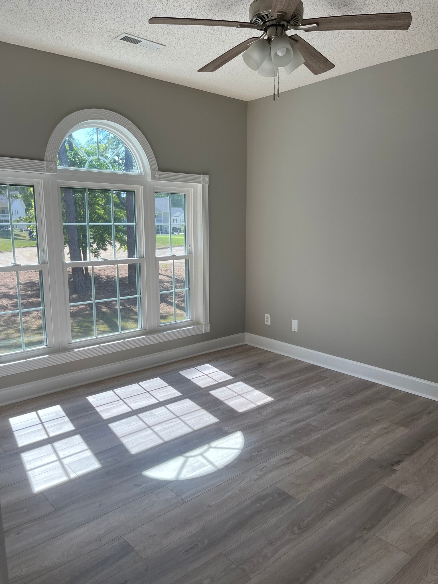 Bedroom - 674 Riverwalk Dr