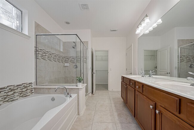 Building Photo - 24543 Carlton Springs Ln