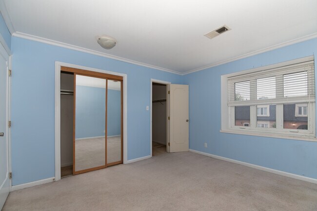 Bedroom 1 - 8508 Canterbury Sq E