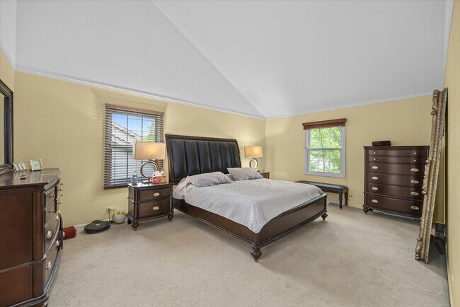 Building Photo - 2231 Remington Dr