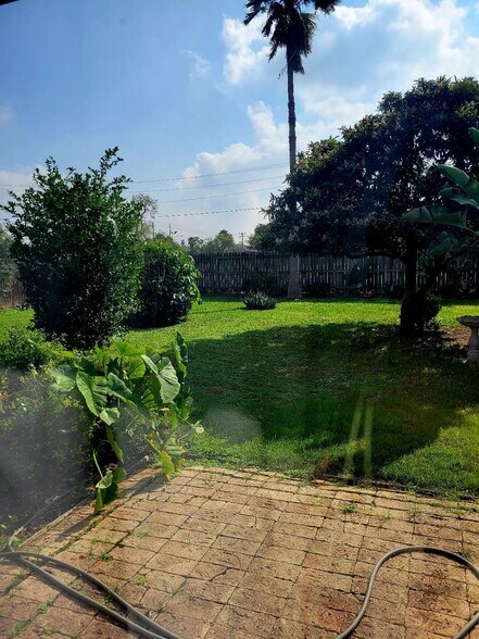 back patio - 43A N Coria St