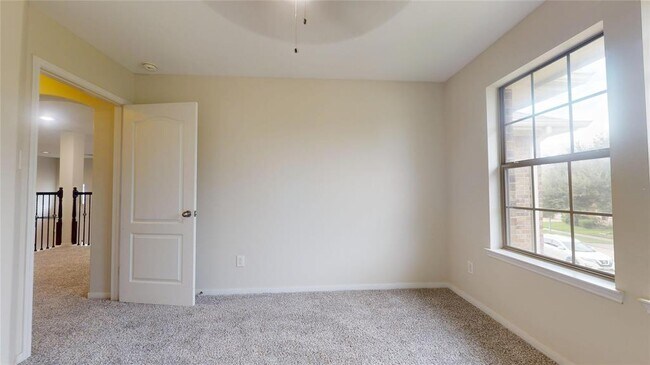Building Photo - 26503 Forest Pine Ln