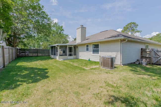 Building Photo - 11677 Lazy Willow Ln